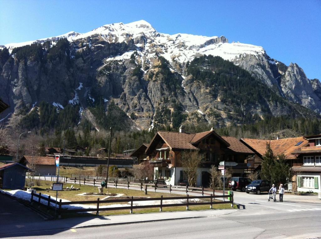 Apartmán Muellerhus Kandersteg Exteriér fotografie