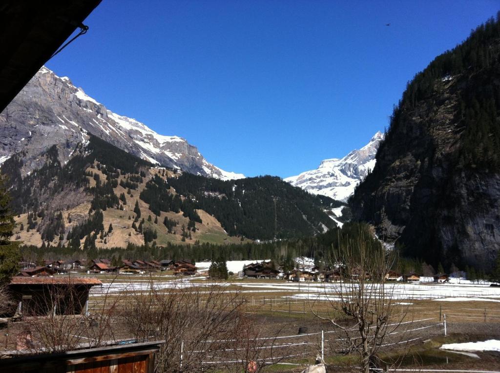 Apartmán Muellerhus Kandersteg Exteriér fotografie